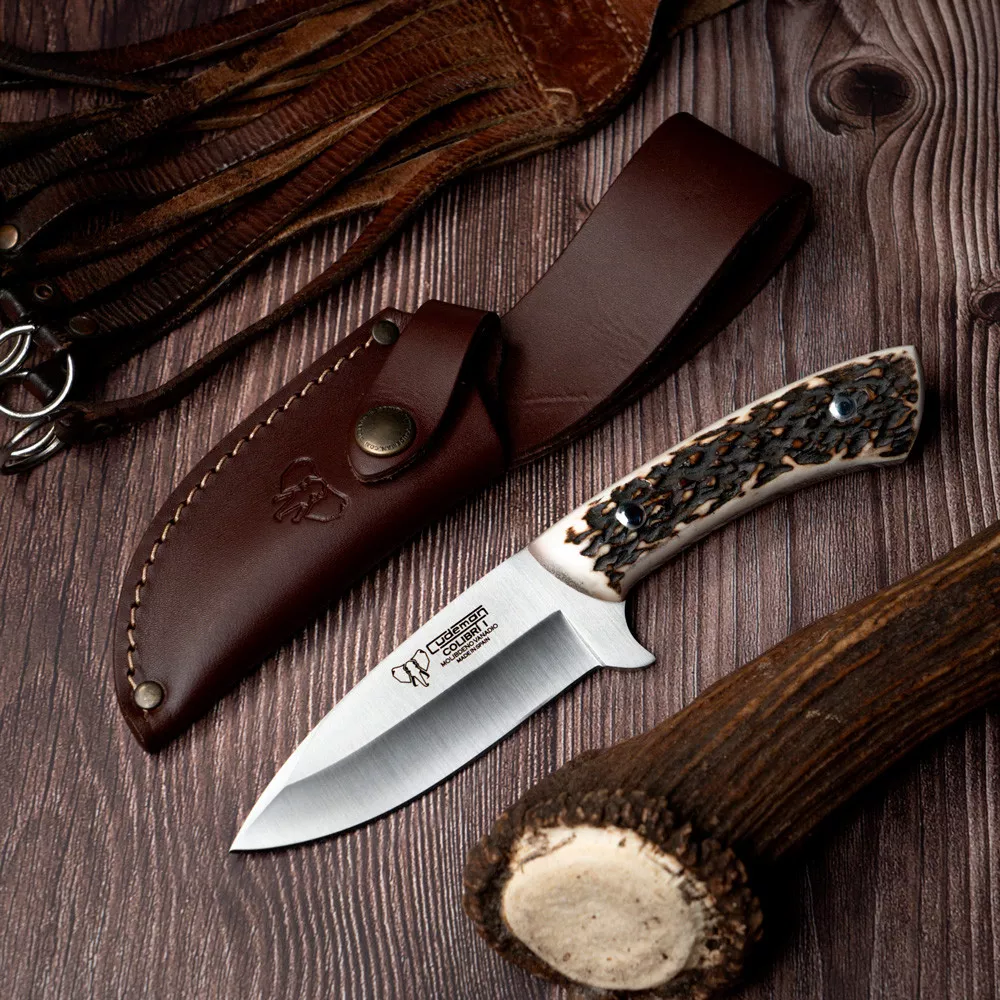 Cuchillo desollador asta ciervo, hoja 10,5 cms.