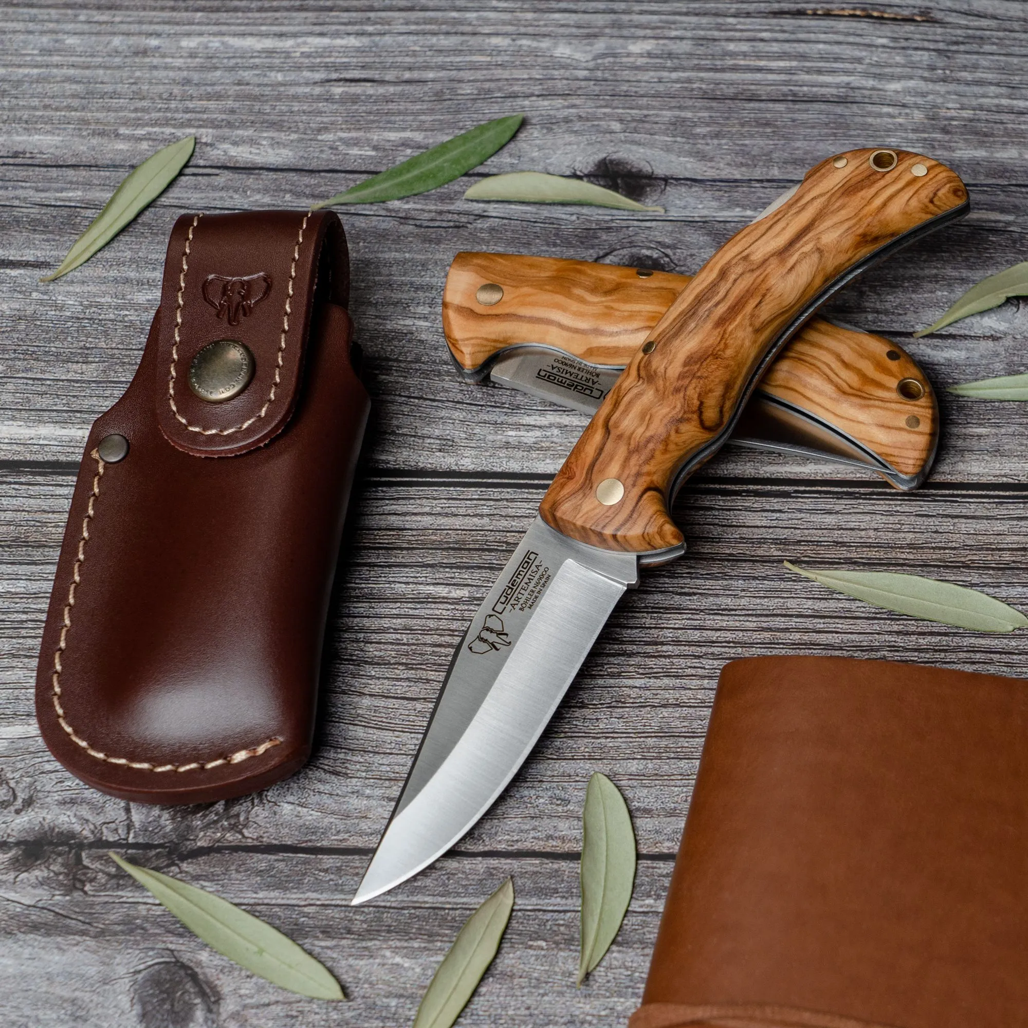 Navaja de caza Artemisa, mango olivo natural satinado