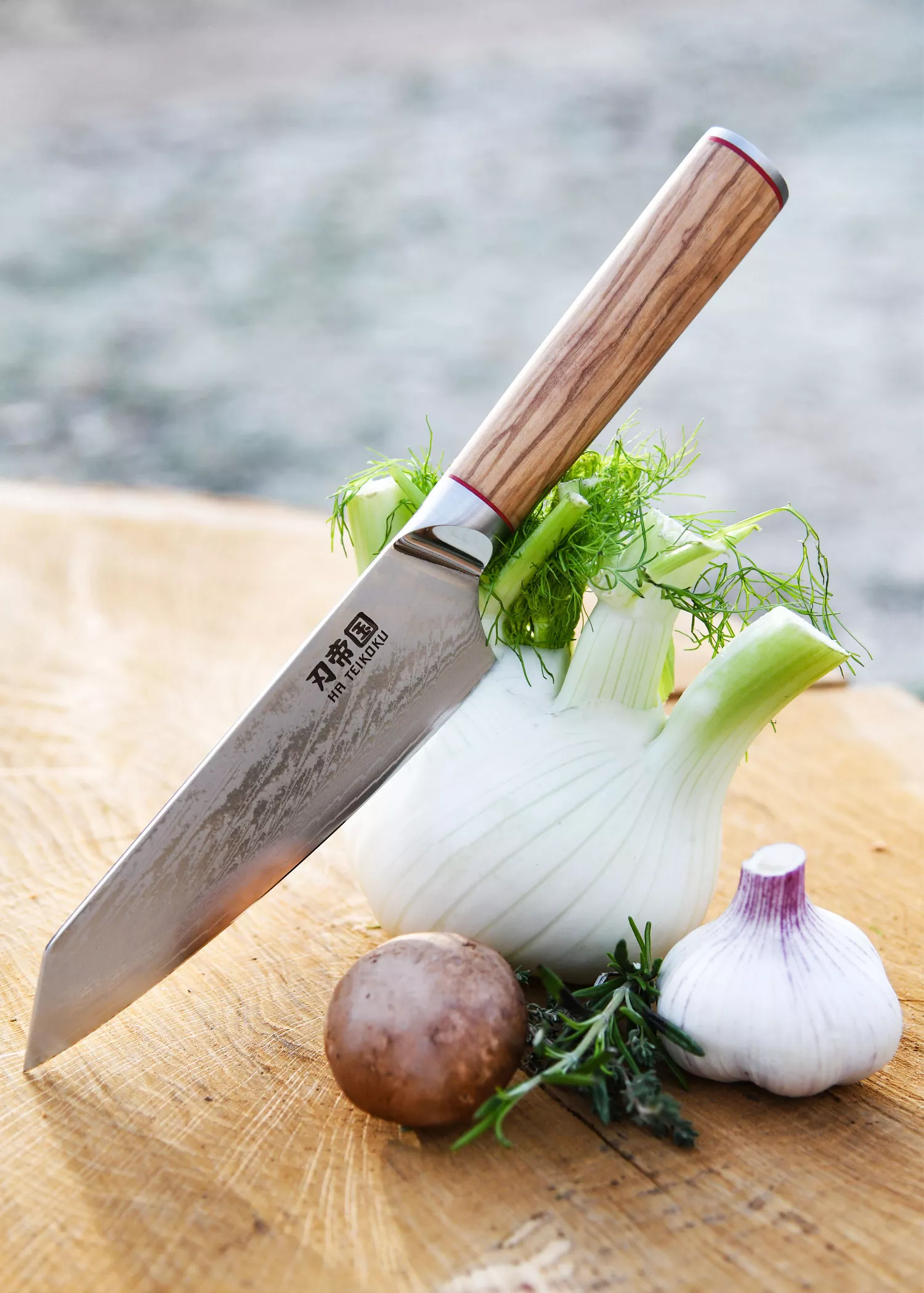 Cuchillo Cocina Chef Ha Teikoku, hoja Acero Damasco (29,5 cm.)